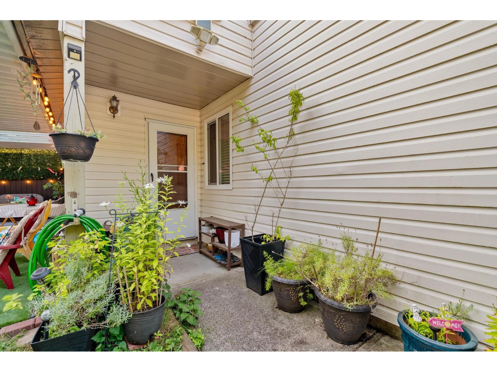 Photo 2 of 30 8555 King George Boulevard, Surrey BC