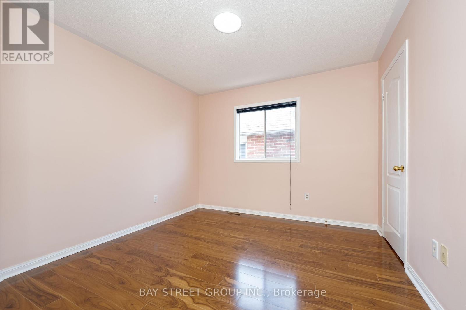 Photo 25 of 25 Formosa Drive, Richmond Hill ON