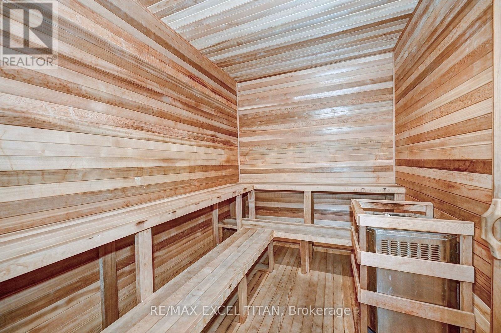 Photo 12 of 901 128 King Street N, Waterloo ON