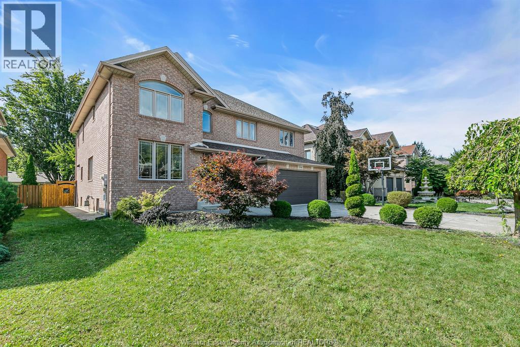 Photo 2 of 3741 Inglewood Avenue, Windsor ON