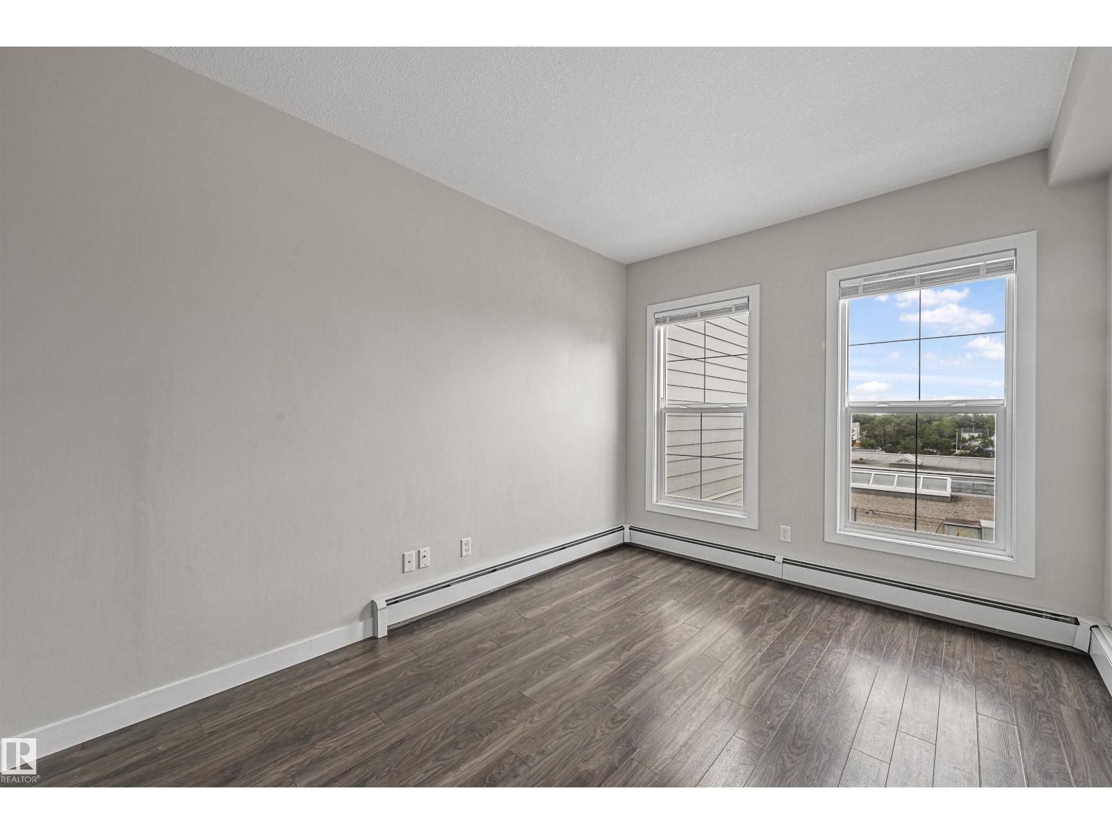 Photo 11 of 403 10418 81 Av Nw, Edmonton AB