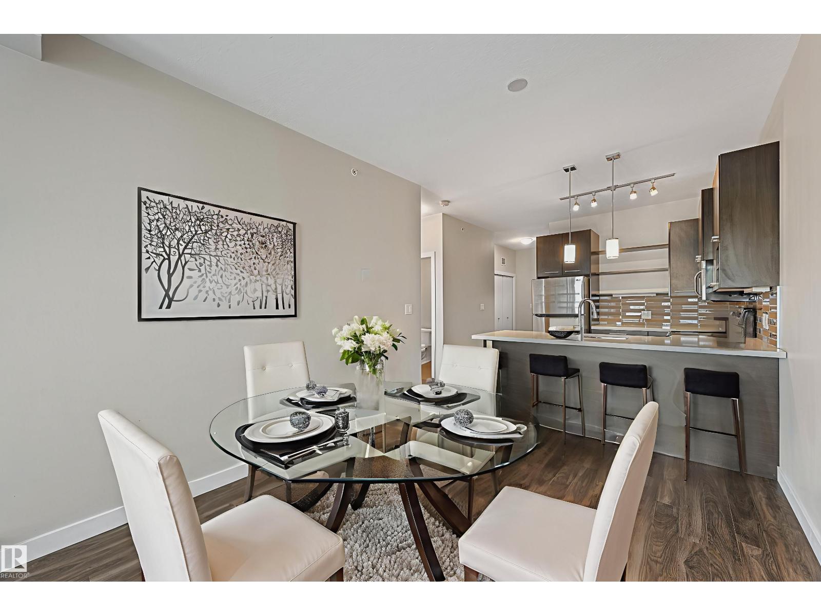 Photo 6 of 403 10418 81 Av Nw, Edmonton AB