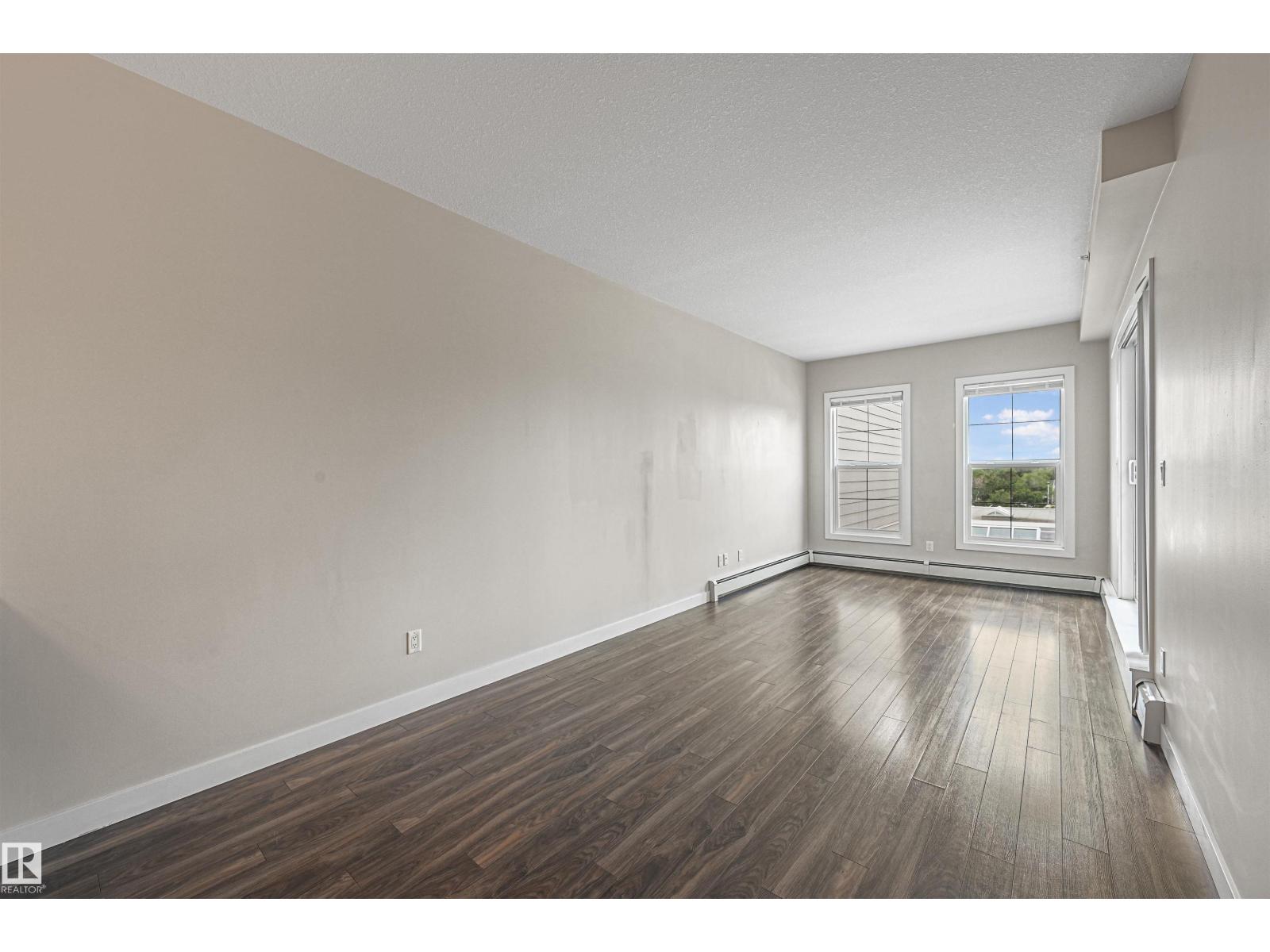 Photo 8 of 403 10418 81 Av Nw, Edmonton AB