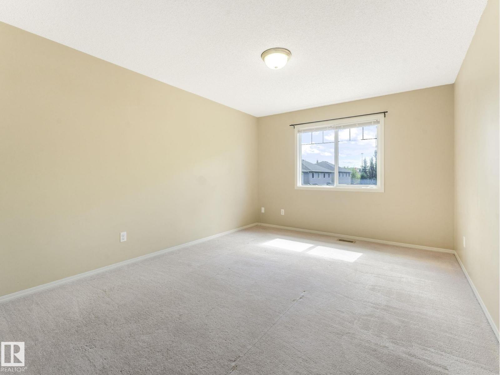 Photo 20 of 56 1428 Hodgson Wy Nw, Edmonton AB