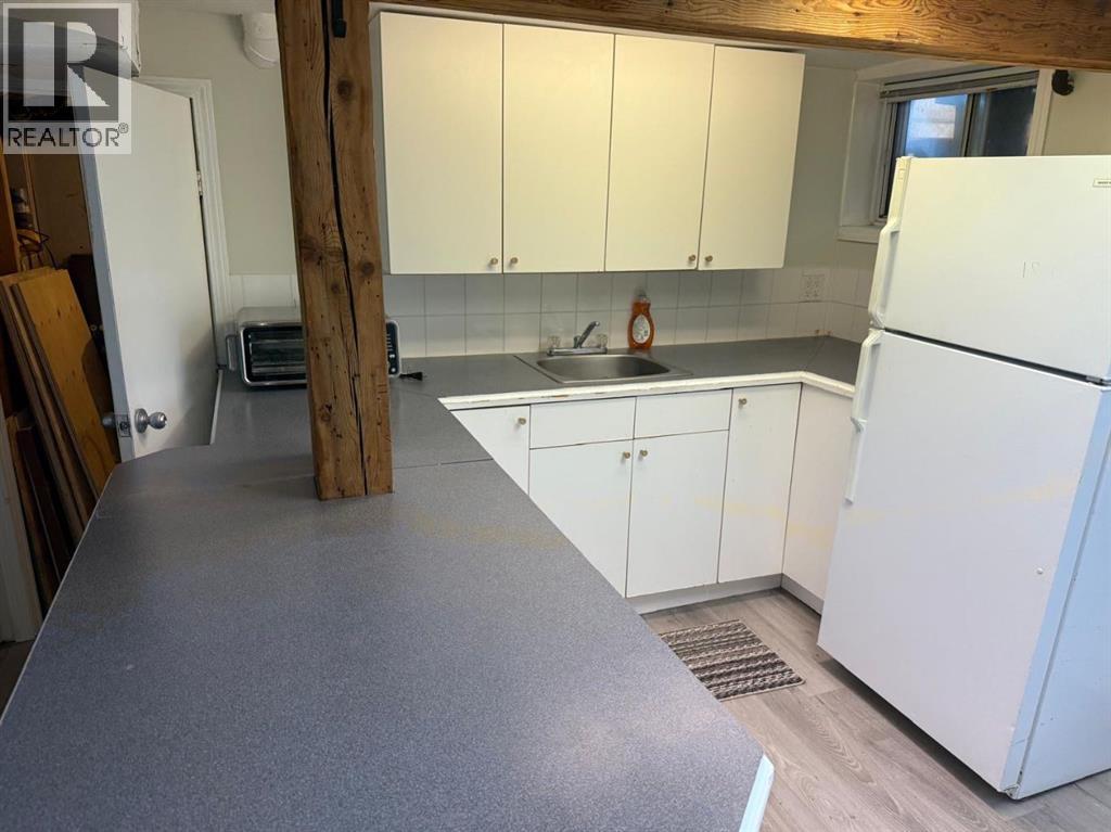 Single Family House for Sale in   Avenue SW Cliff Bungalow Calgary 