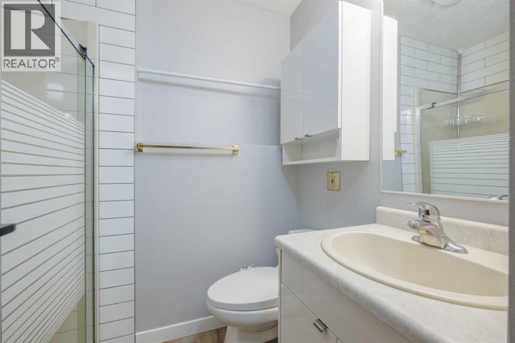 Photo 25 of 5811 Templehill Road Ne, Calgary AB