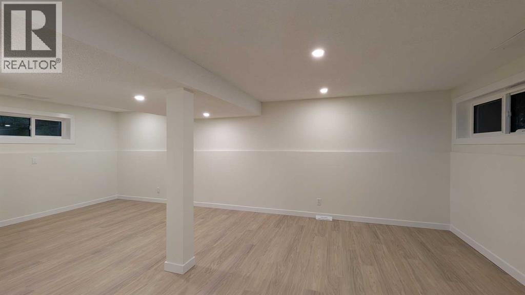 Photo 17 of 103 Haverhill Road Sw, Calgary AB