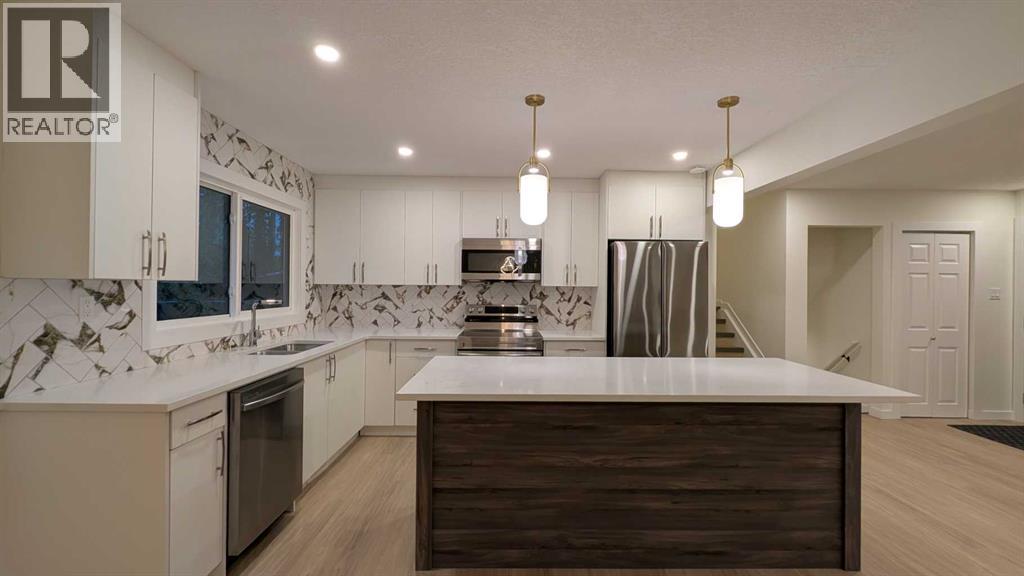 Photo 6 of 103 Haverhill Road Sw, Calgary AB