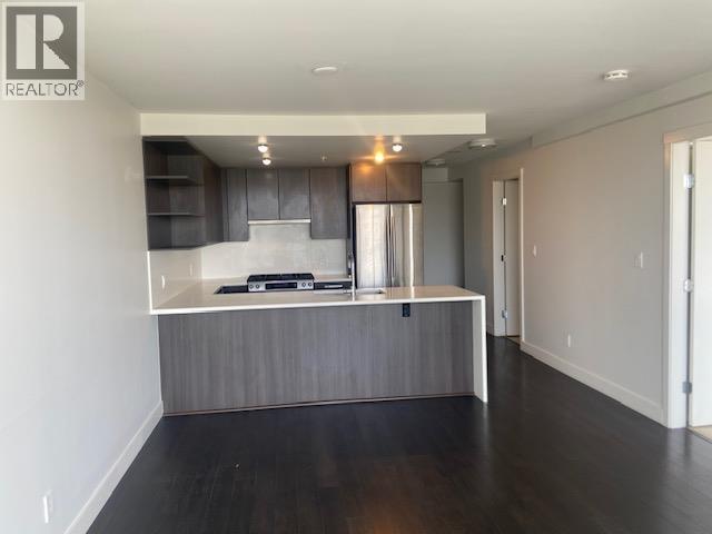 Photo 3 of 1706 8288 Granville Avenue, Richmond BC