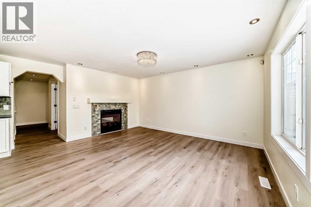 Single Family House for Sale in  Chaparral Ridge Circle SE Chaparral Calgary 