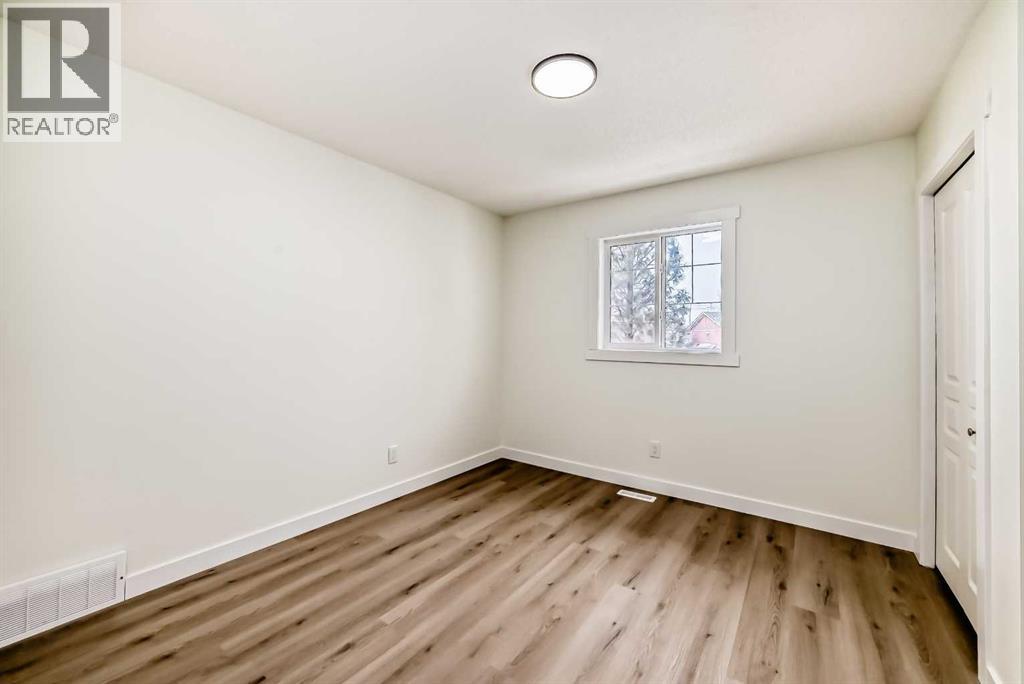 Single Family House for Sale in  Chaparral Ridge Circle SE Chaparral Calgary 