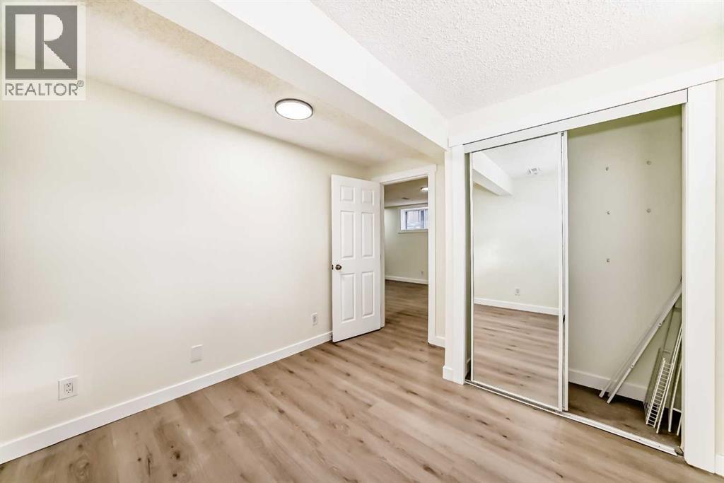 Single Family House for Sale in  Chaparral Ridge Circle SE Chaparral Calgary 