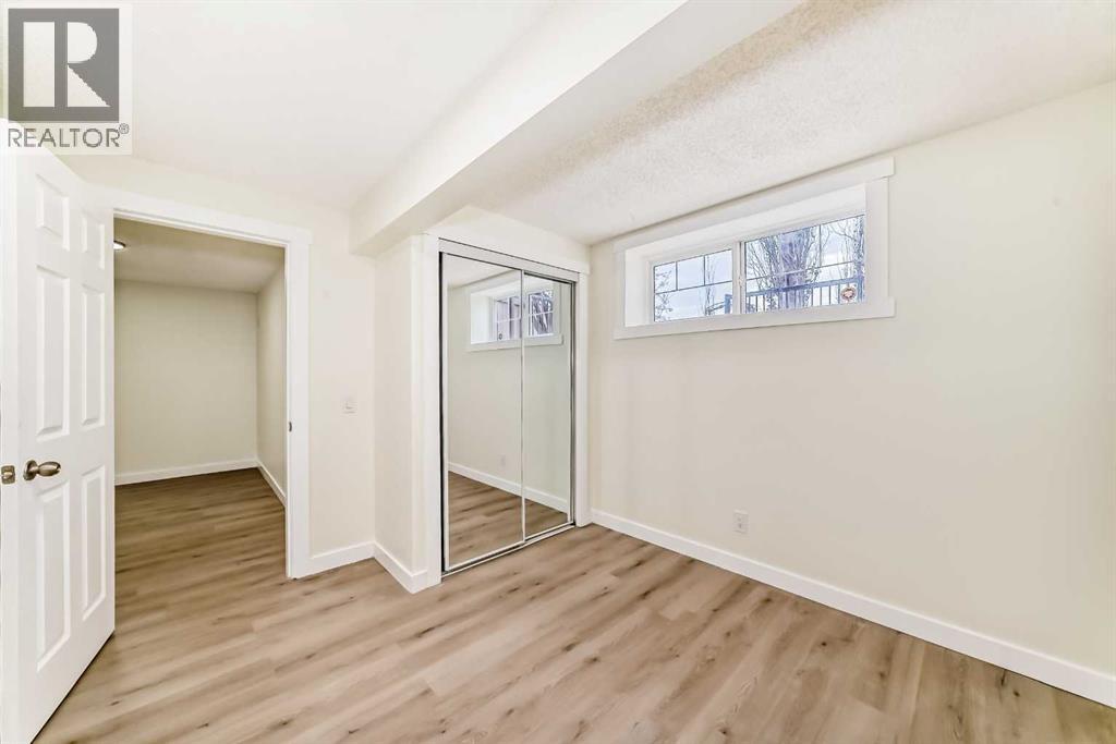 Single Family House for Sale in  Chaparral Ridge Circle SE Chaparral Calgary 