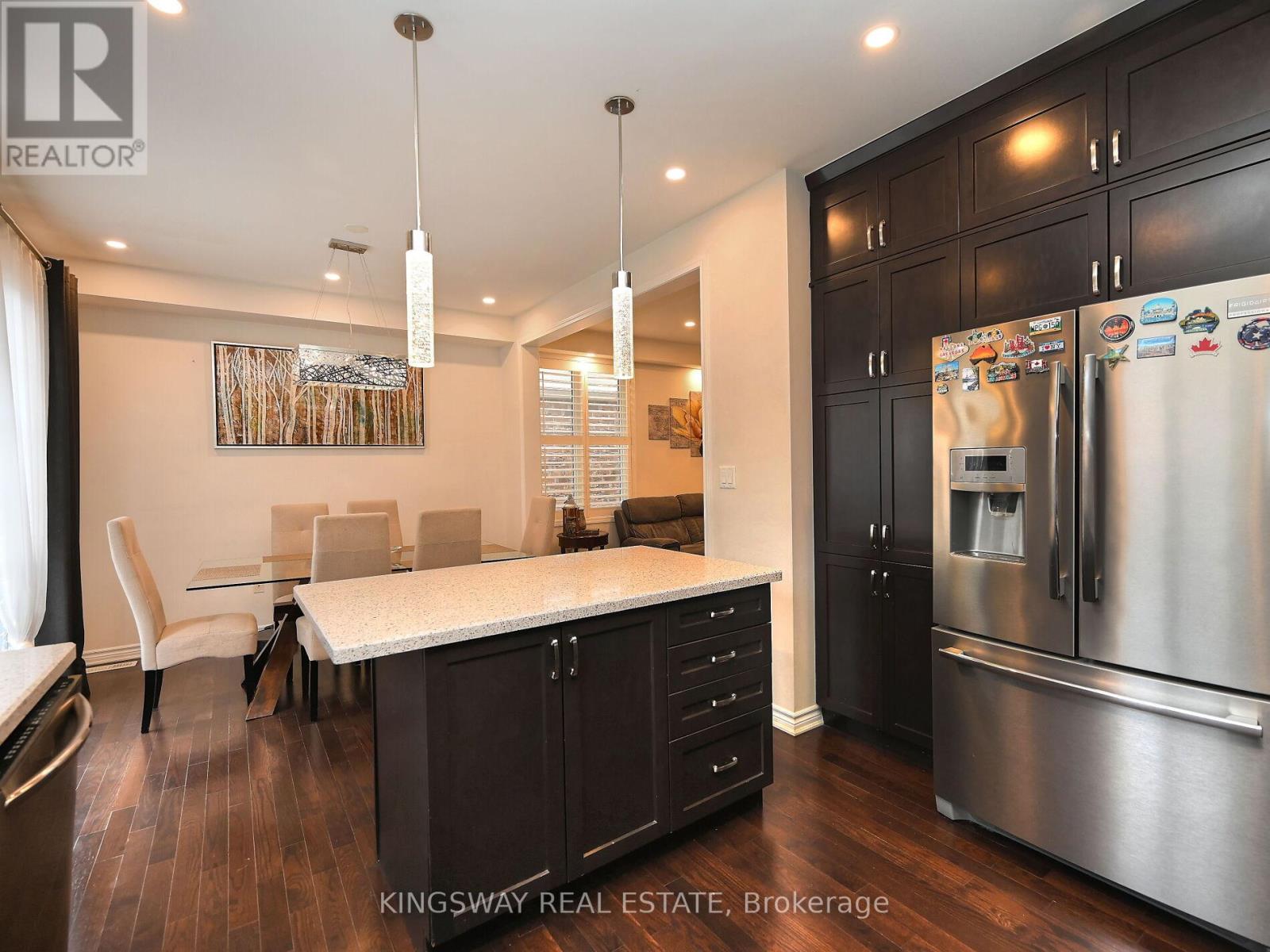 Photo 15 of 620 Langholm Street, Milton ON