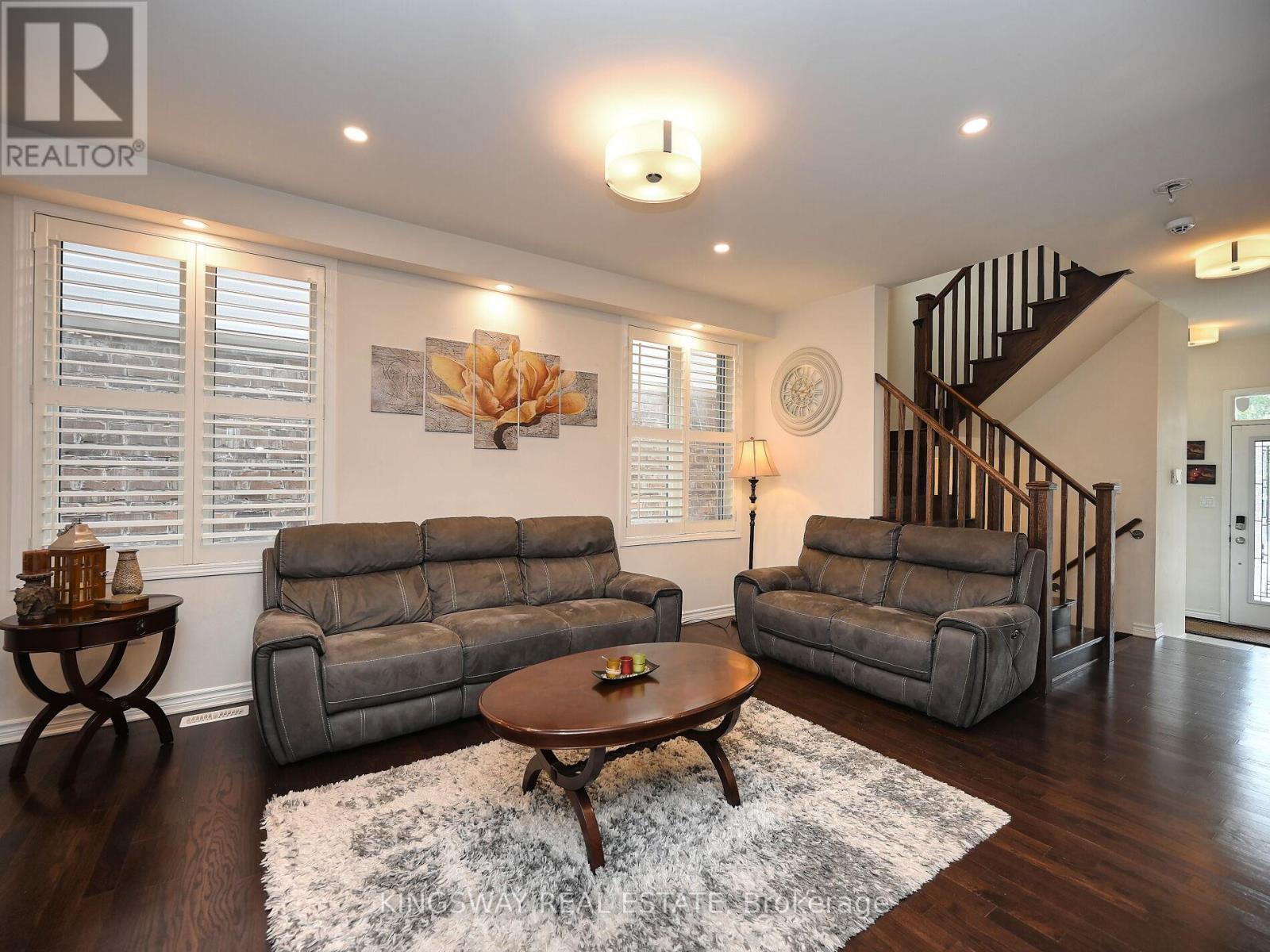 Photo 7 of 620 Langholm Street, Milton ON