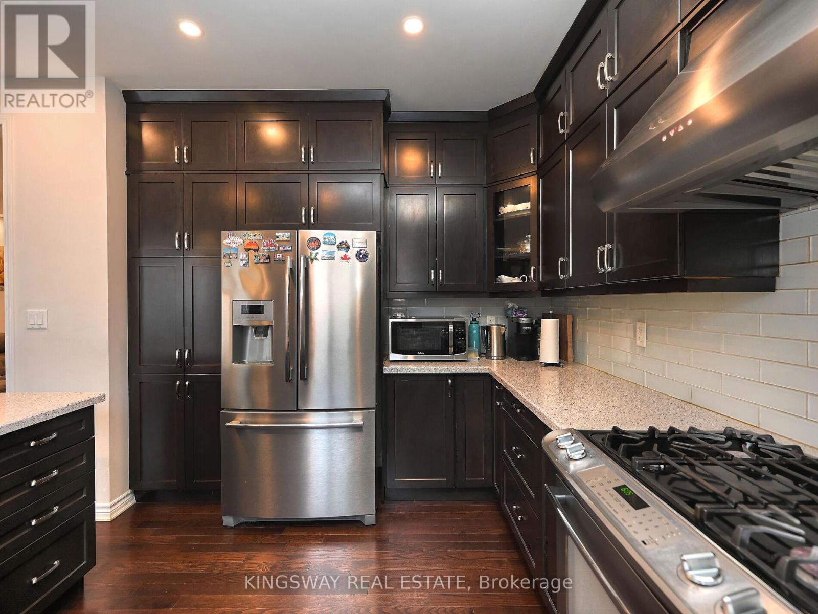 Photo 16 of 620 Langholm Street, Milton ON