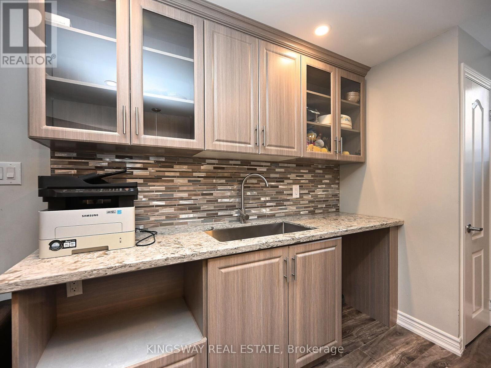 Photo 35 of 620 Langholm Street, Milton ON