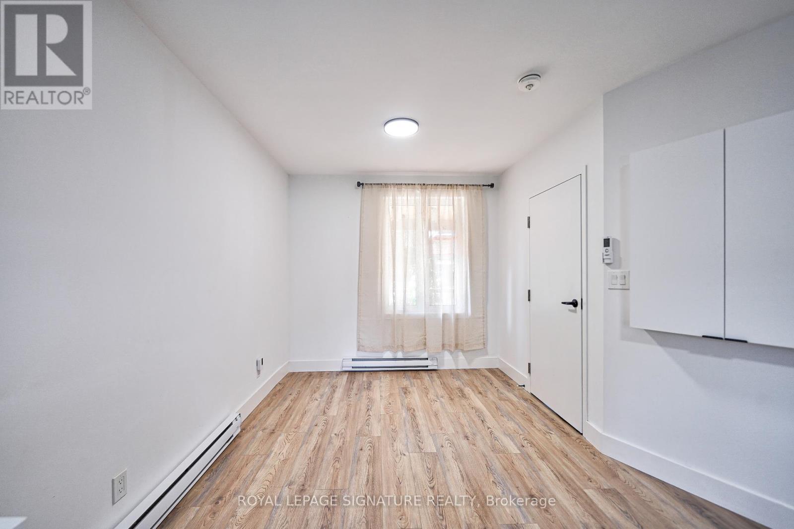 Photo 4 of 541 St Clarens Avenue, Toronto ON