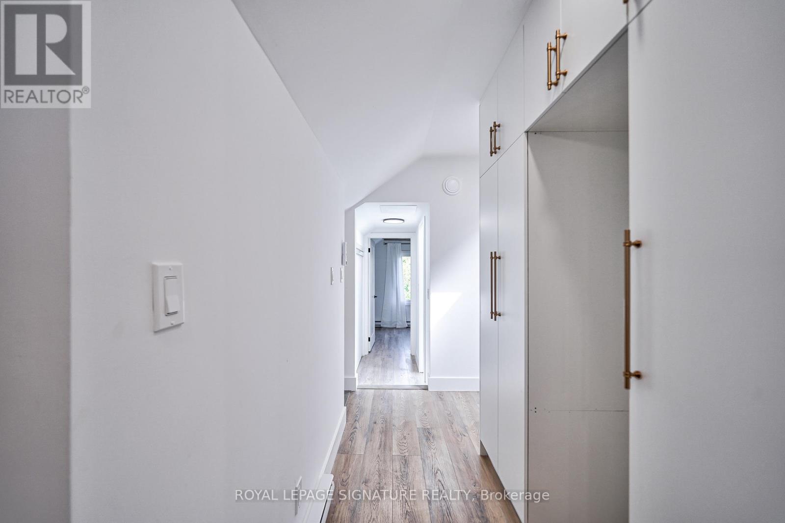 Photo 16 of 541 St Clarens Avenue, Toronto ON