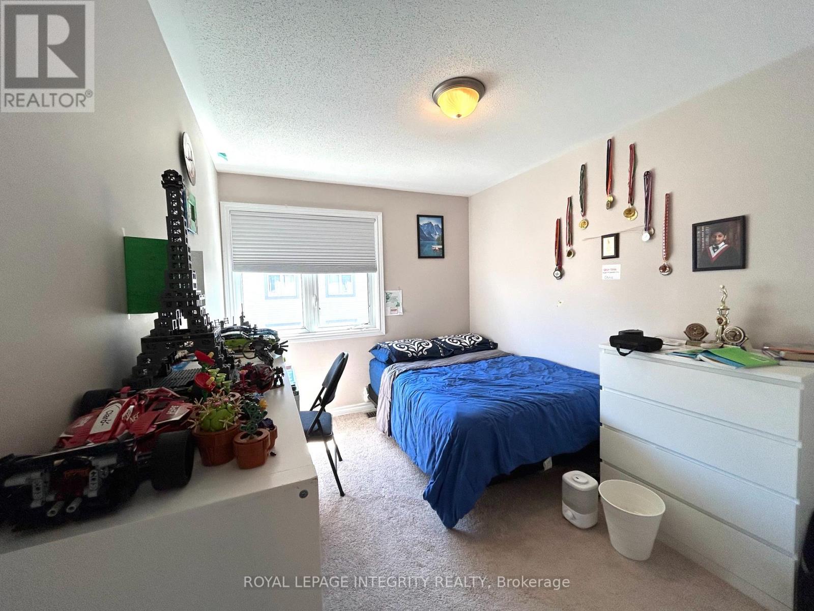 Photo 11 of 3116 Burritts Rapids Place, Ottawa ON