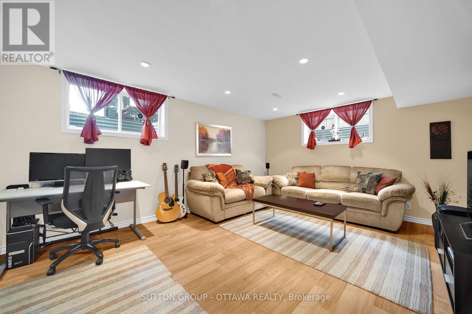Photo 34 of 11 Baypointe Crescent, Ottawa ON