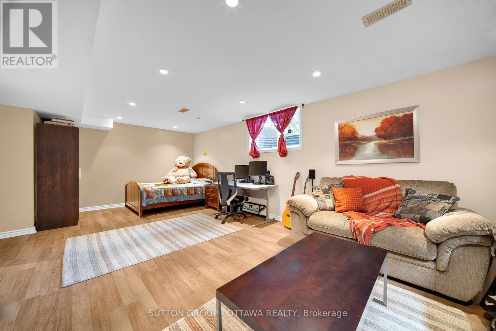 Photo 36 of 11 Baypointe Crescent, Ottawa ON