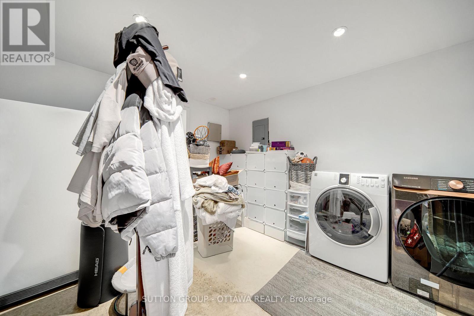 Photo 39 of 11 Baypointe Crescent, Ottawa ON