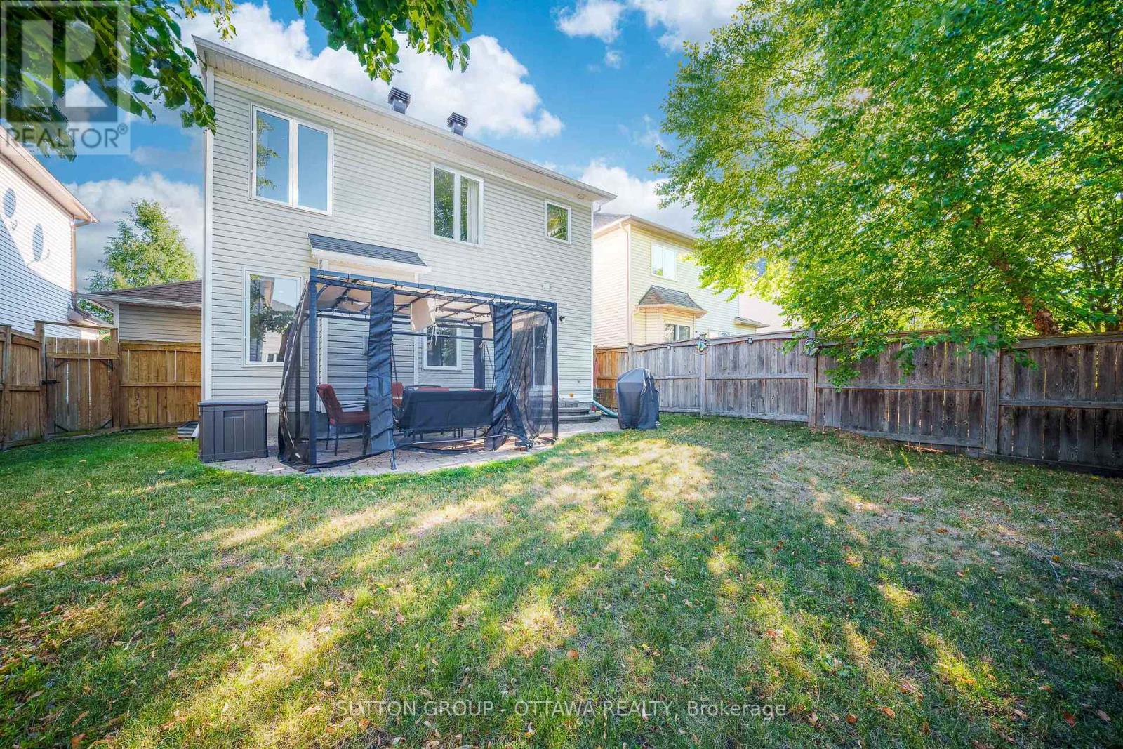 Photo 40 of 11 Baypointe Crescent, Ottawa ON