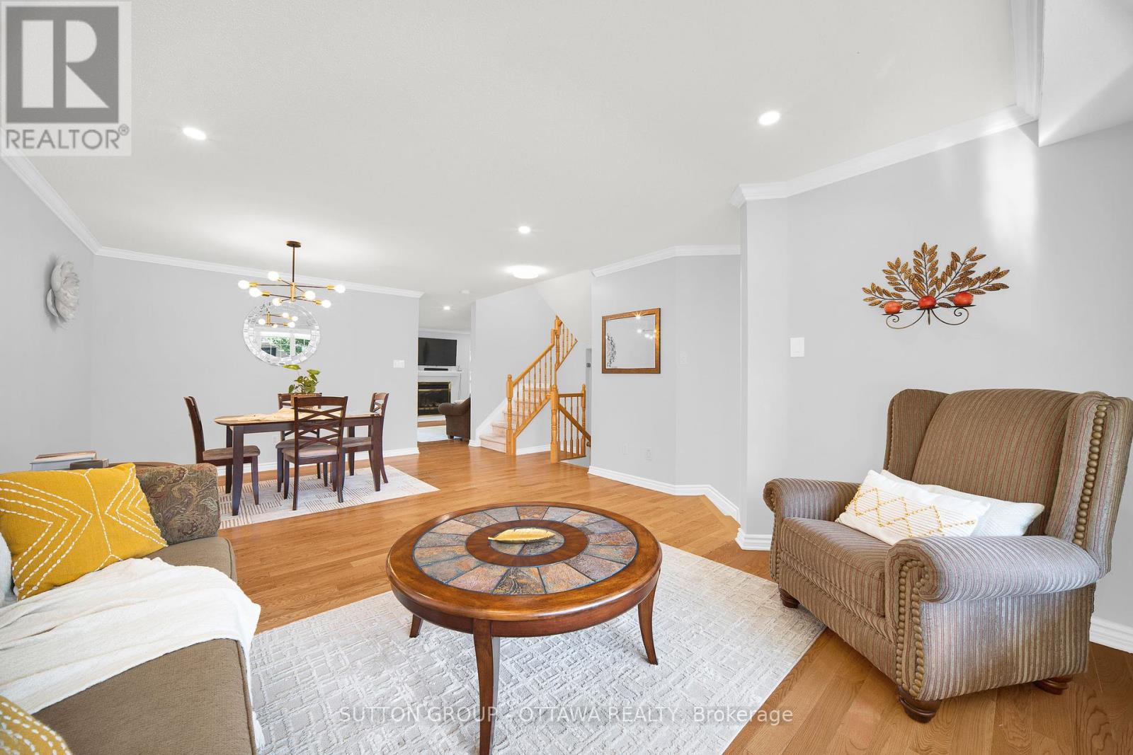 Photo 6 of 11 Baypointe Crescent, Ottawa ON