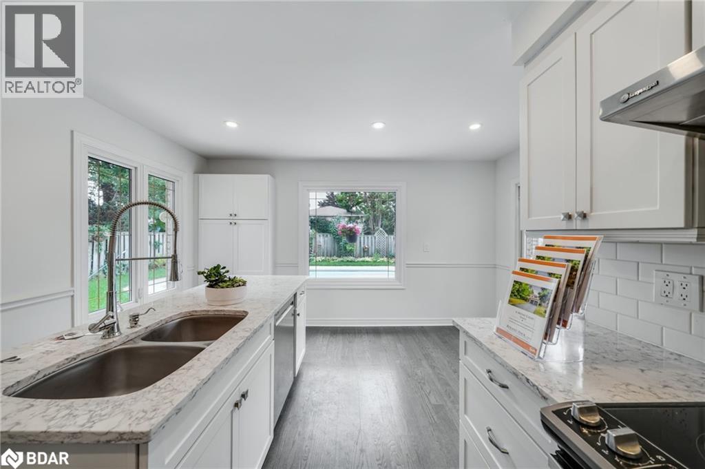 Photo 19 of 6 Milne Court, Barrie ON