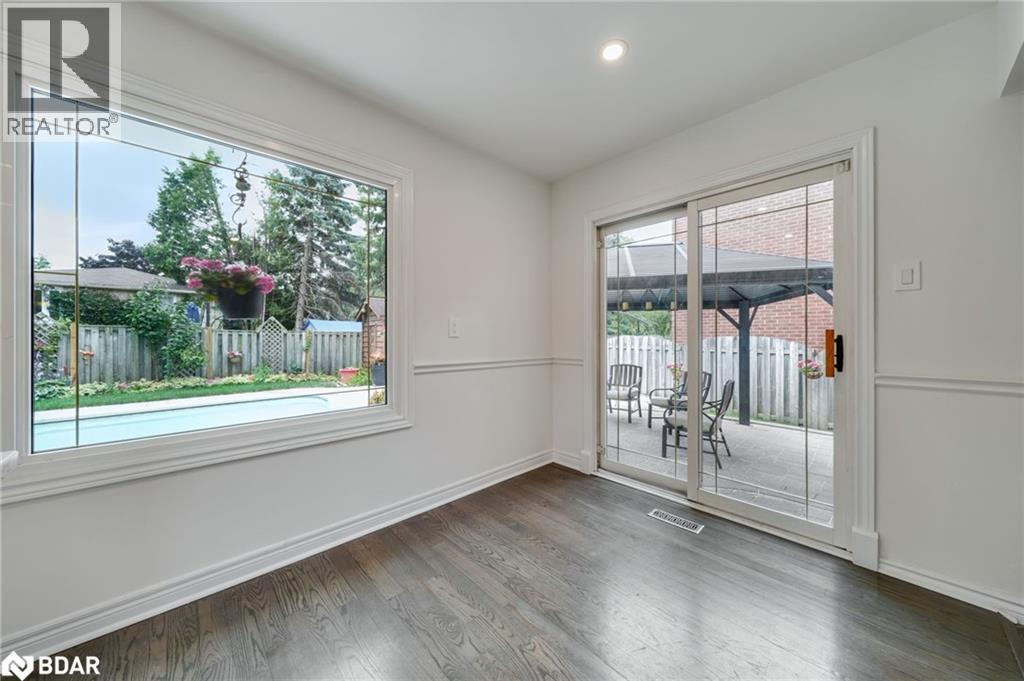 Photo 47 of 6 Milne Court, Barrie ON