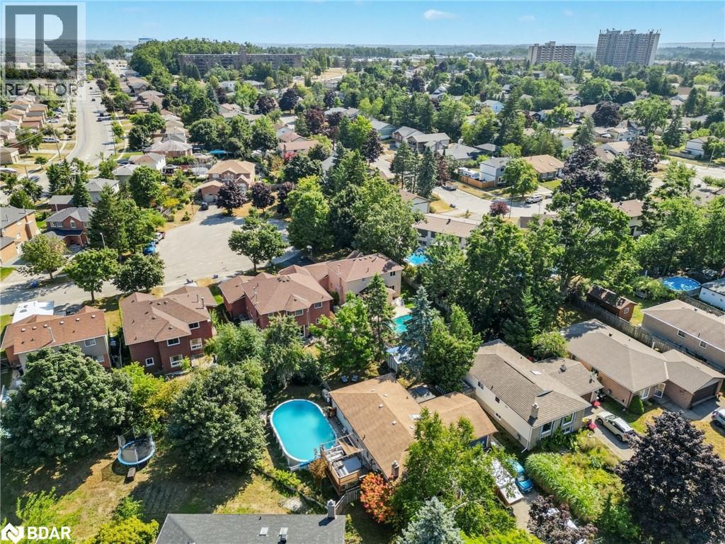 Photo 48 of 6 Milne Court, Barrie ON