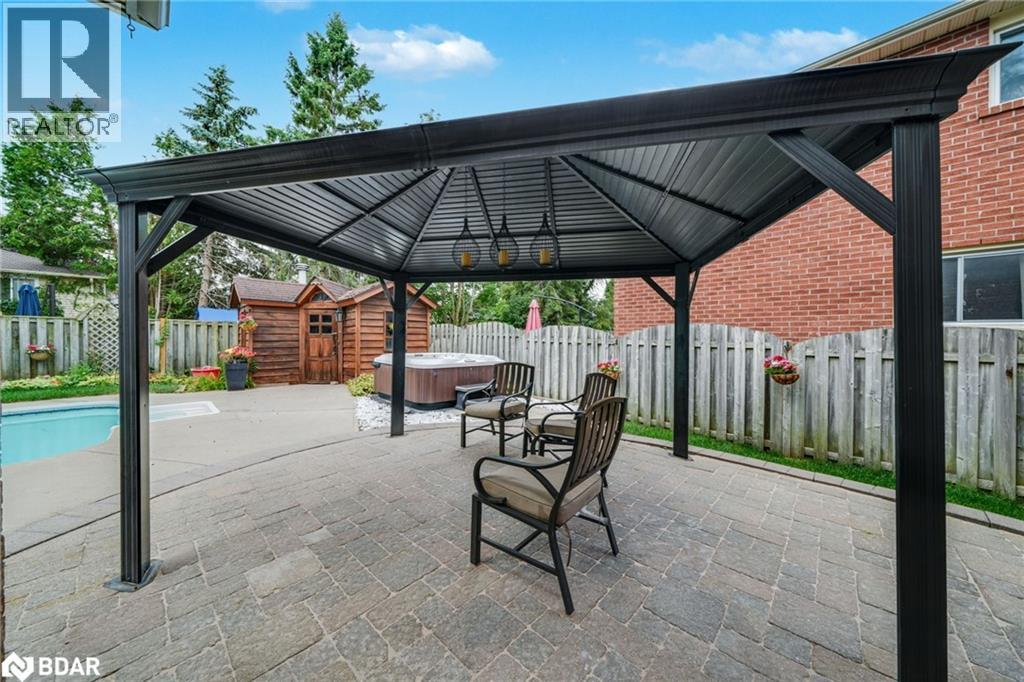 Photo 44 of 6 Milne Court, Barrie ON