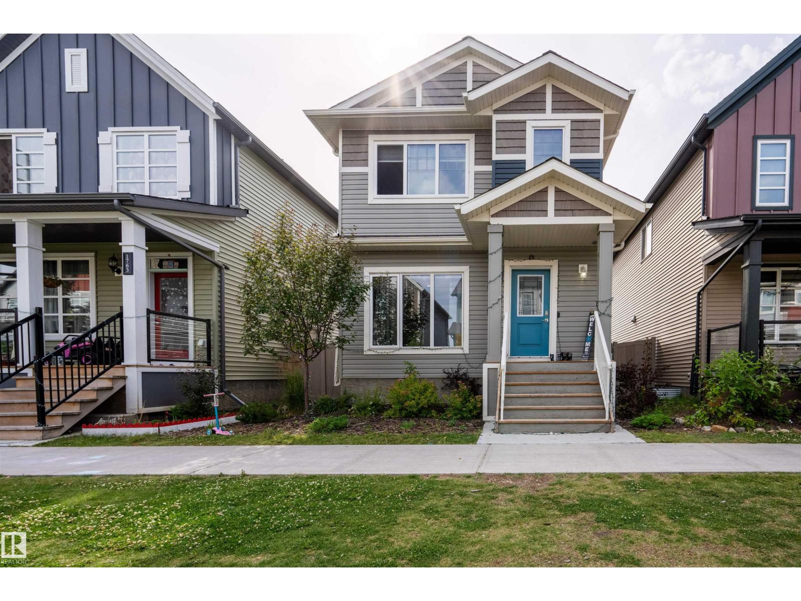 Photo 1 of 1767 26 A St Nw, Edmonton AB