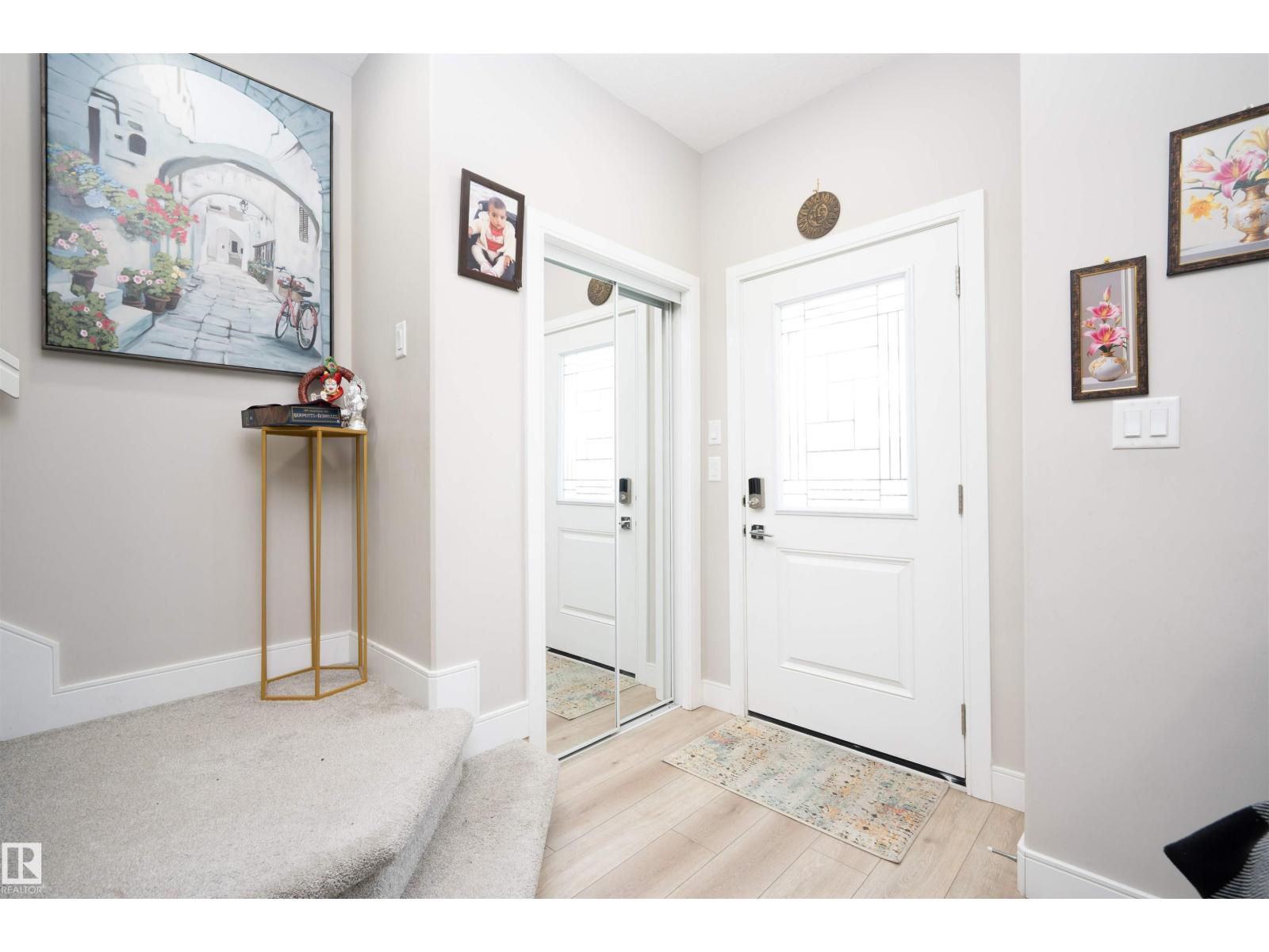 Photo 2 of 1767 26 A St Nw, Edmonton AB