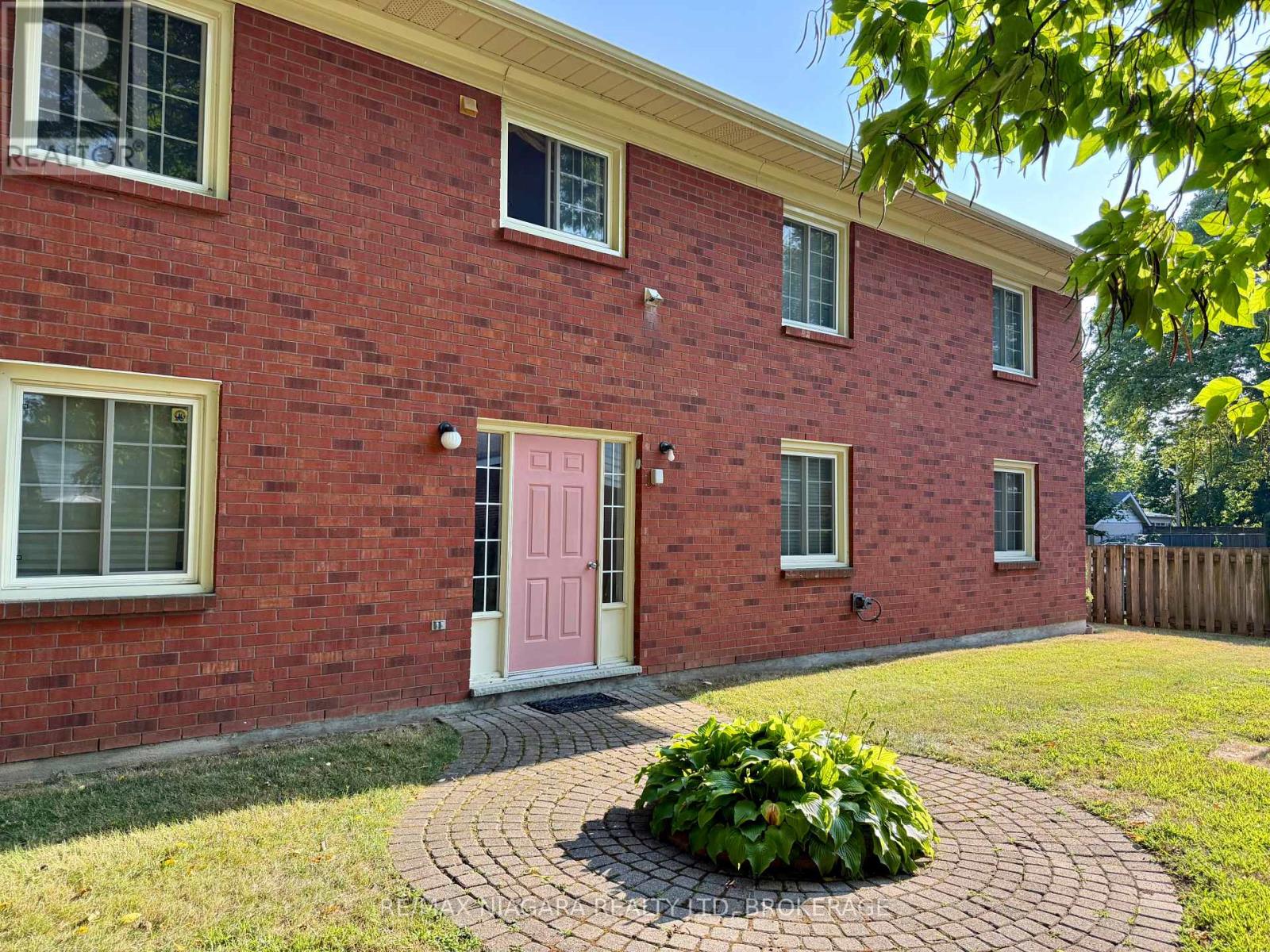 Photo 20 of 204 6381 Dunn Street, Niagara Falls ON