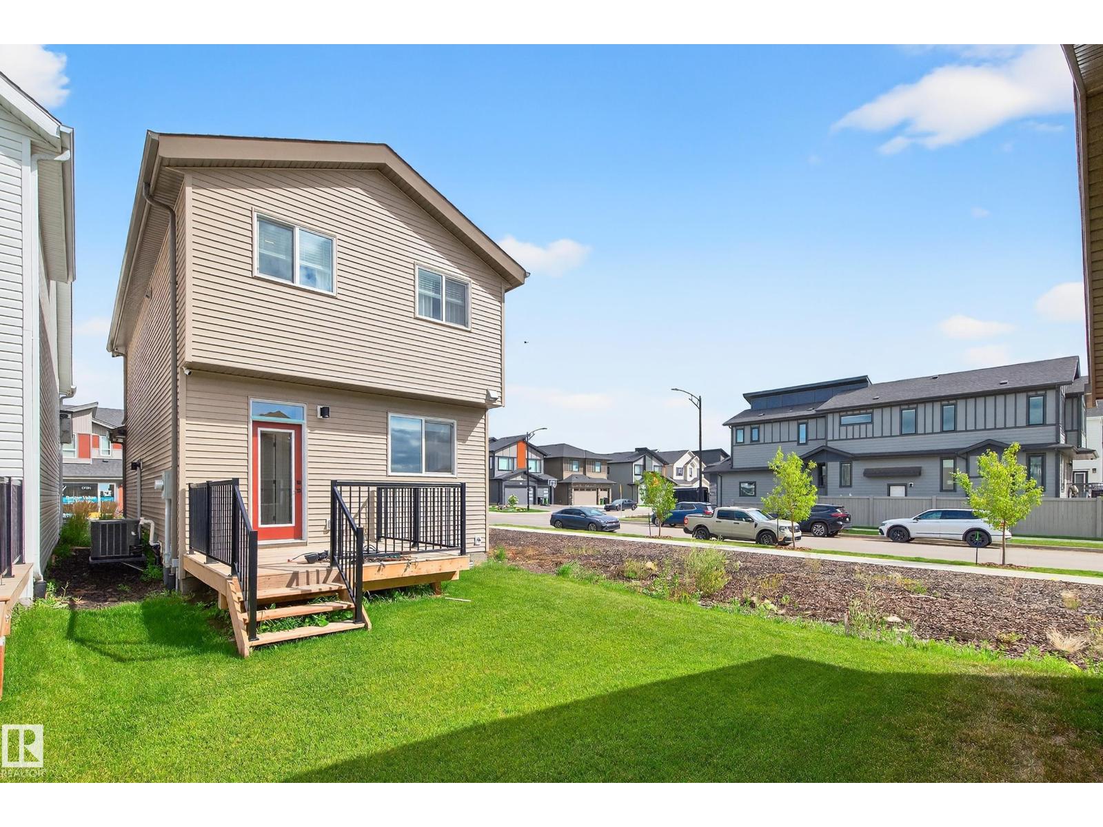 Photo 35 of 17208 2 St Nw, Edmonton AB