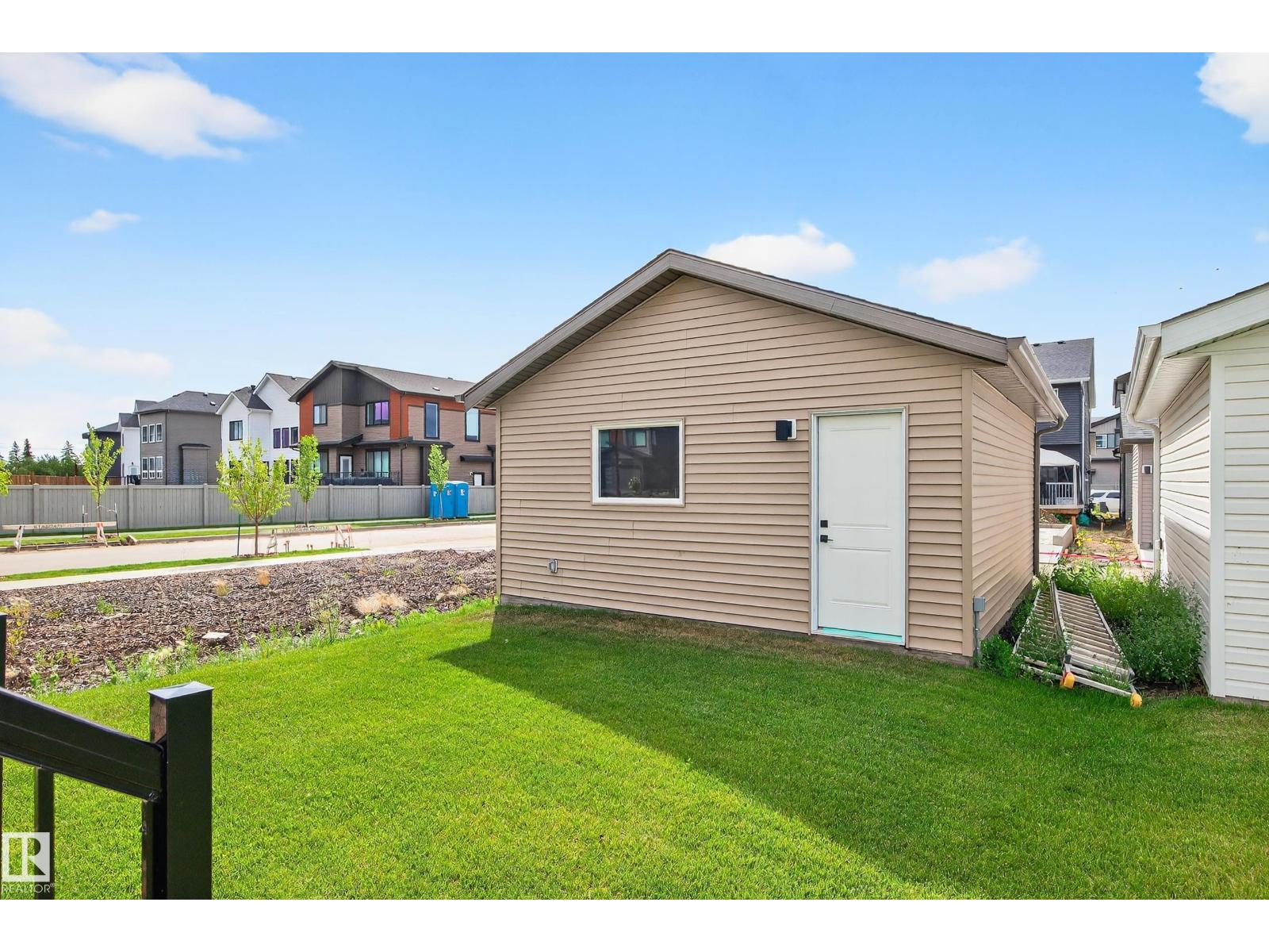 Photo 38 of 17208 2 St Nw, Edmonton AB