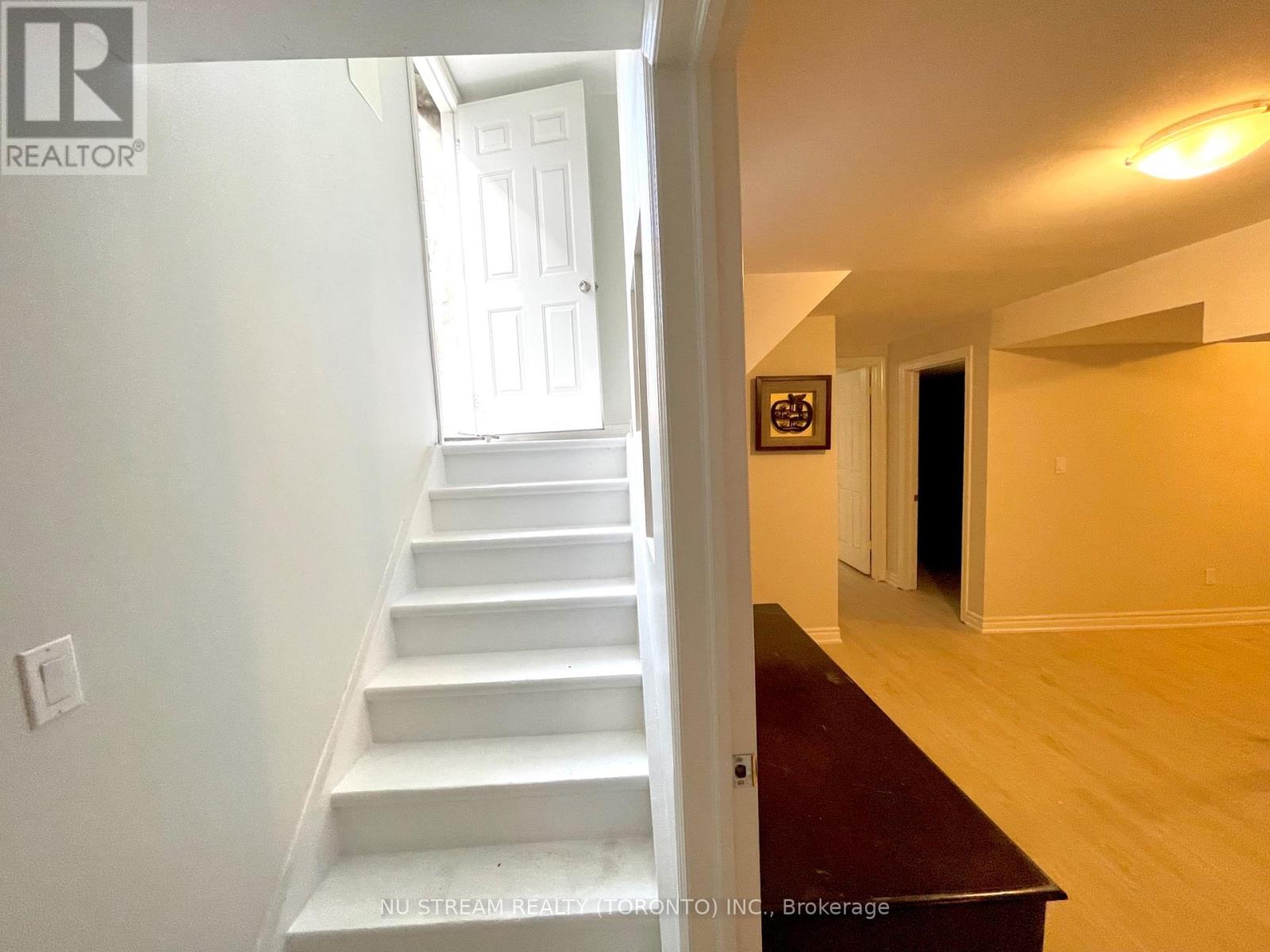 Photo 9 of Bsmt 28 Bushcroft Grove, Toronto ON