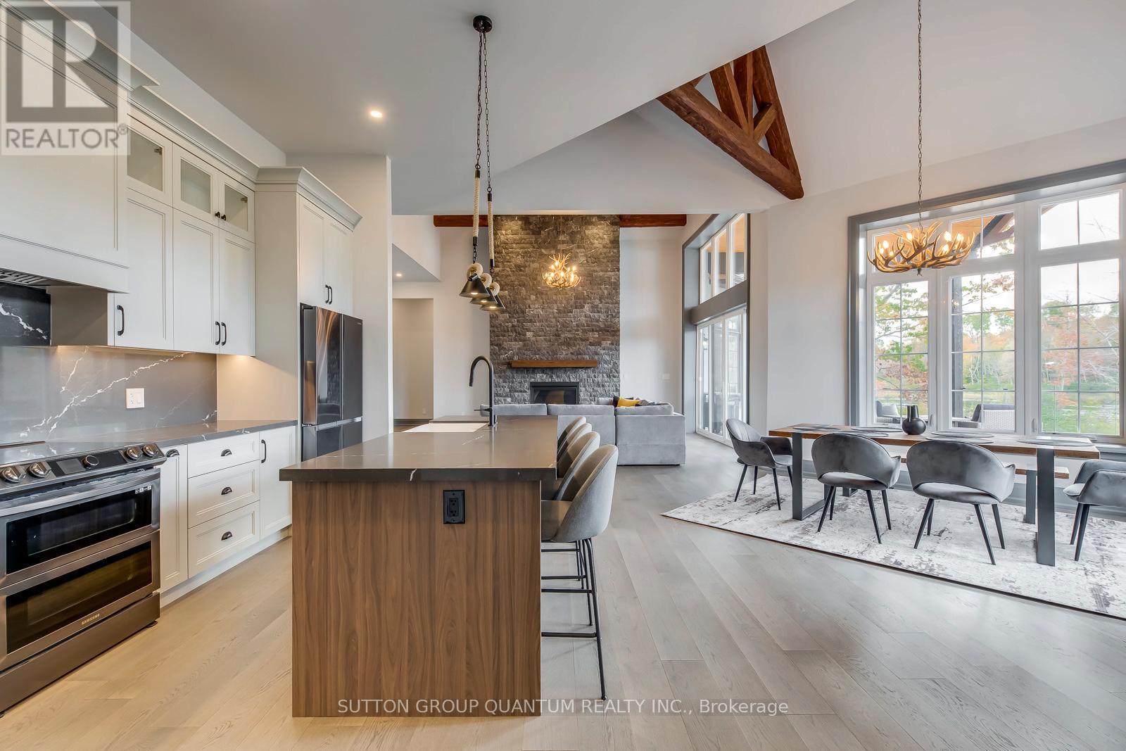 Photo 17 of 6 4805 Muskoka District 169 Road, Muskoka Lakes ON