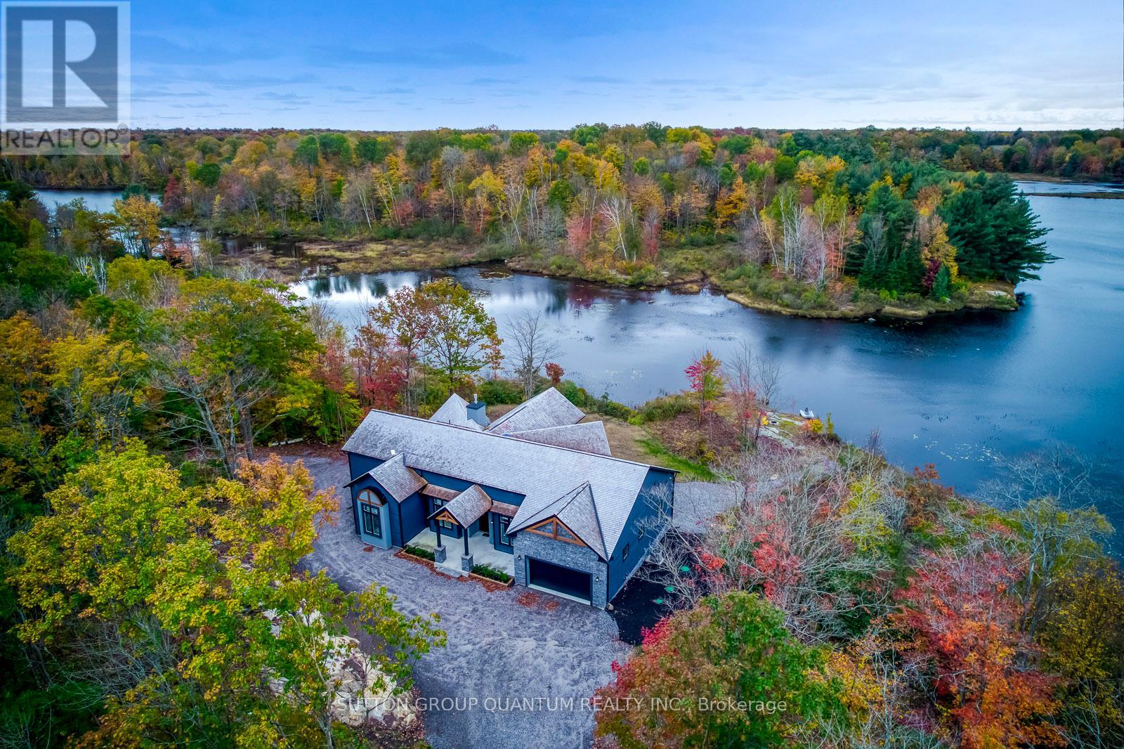 Photo 3 of 6 4805 Muskoka District 169 Road, Muskoka Lakes ON