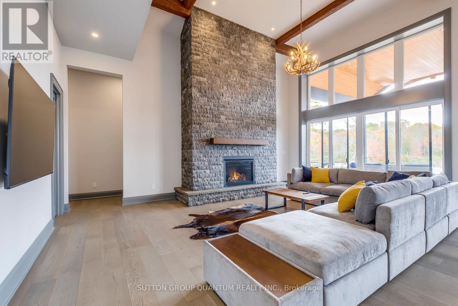 Photo 7 of 6 4805 Muskoka District 169 Road, Muskoka Lakes ON