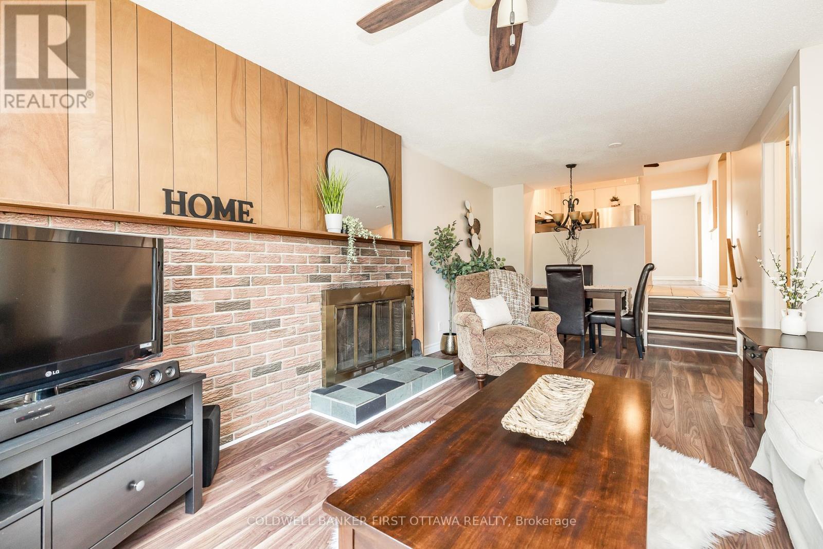 Photo 18 of 48 Downsview Crescent, Ottawa ON
