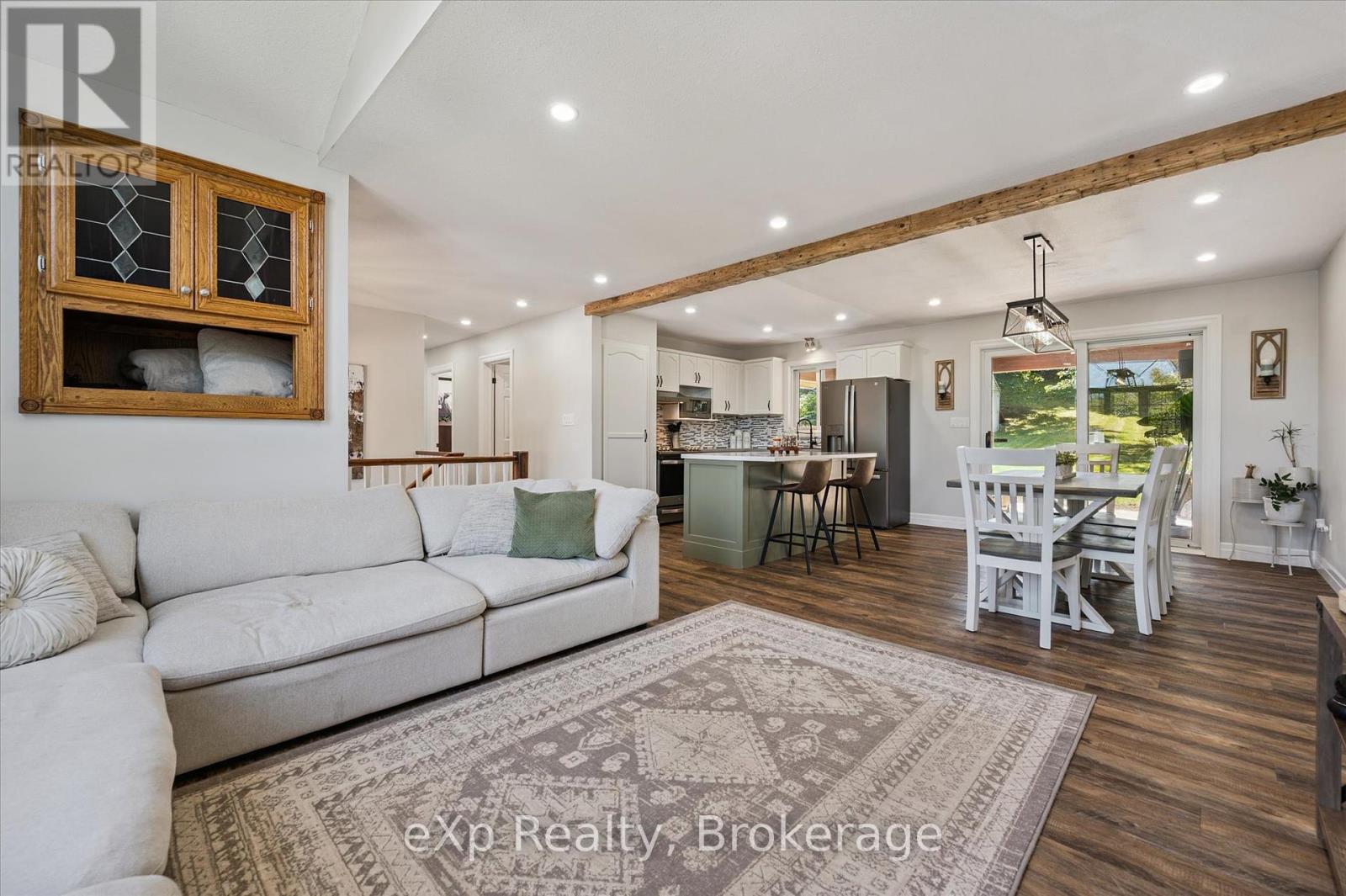 Photo 11 of 530 Watt Street, Centre Wellington ON
