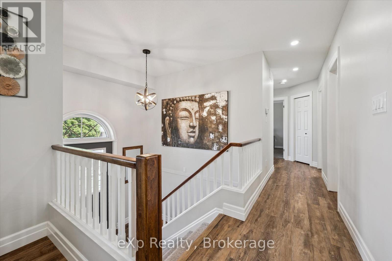 Photo 19 of 530 Watt Street, Centre Wellington ON