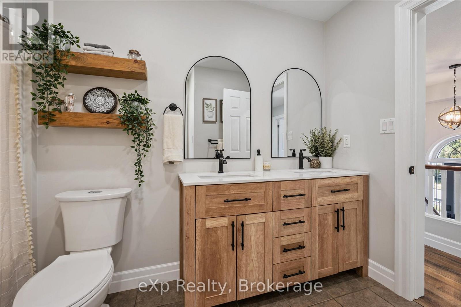 Photo 22 of 530 Watt Street, Centre Wellington ON