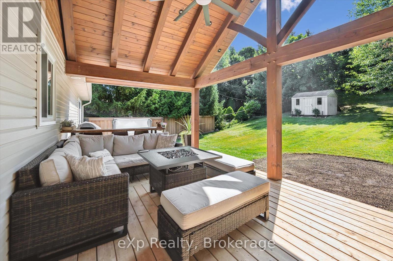 Photo 40 of 530 Watt Street, Centre Wellington ON