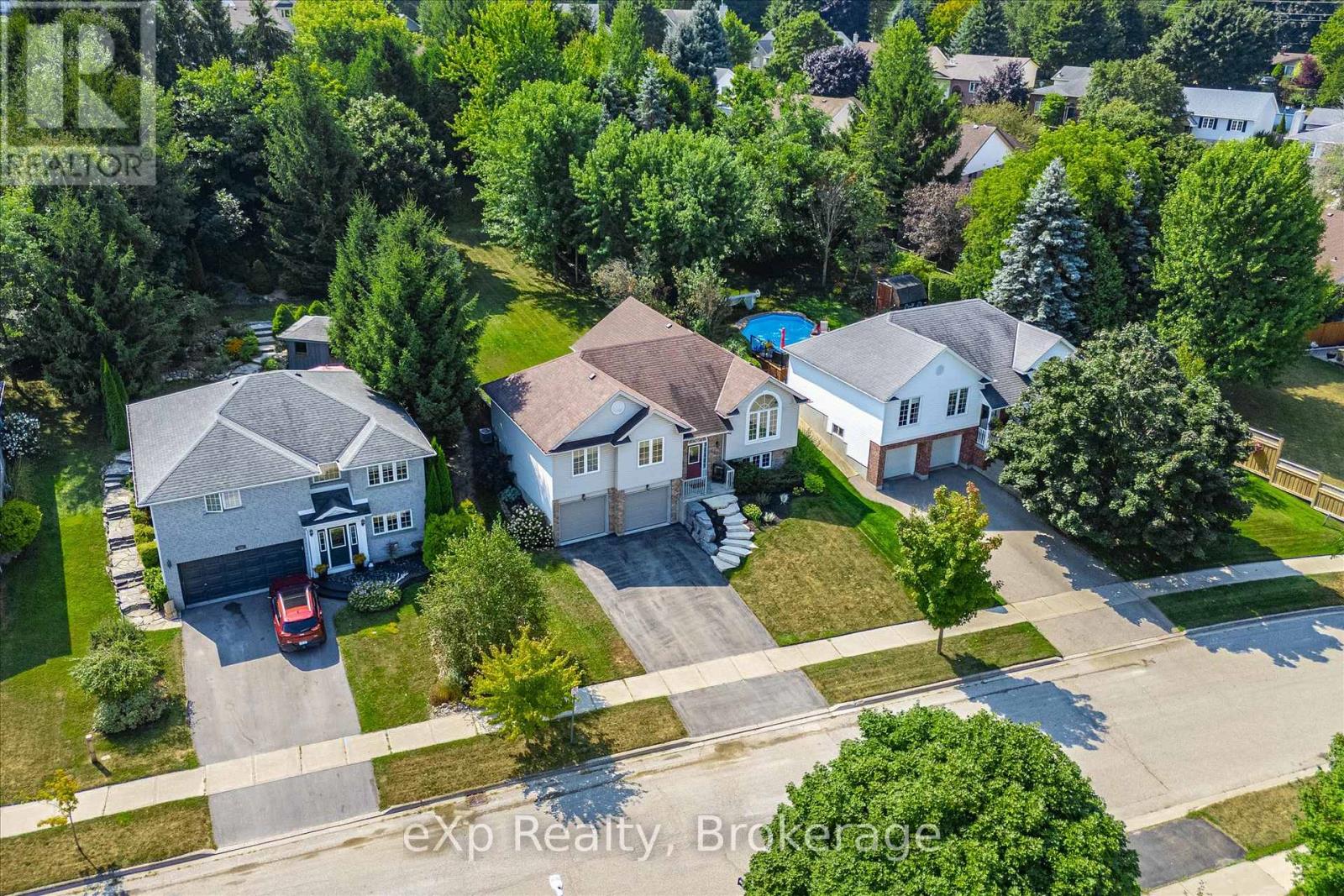 Photo 46 of 530 Watt Street, Centre Wellington ON