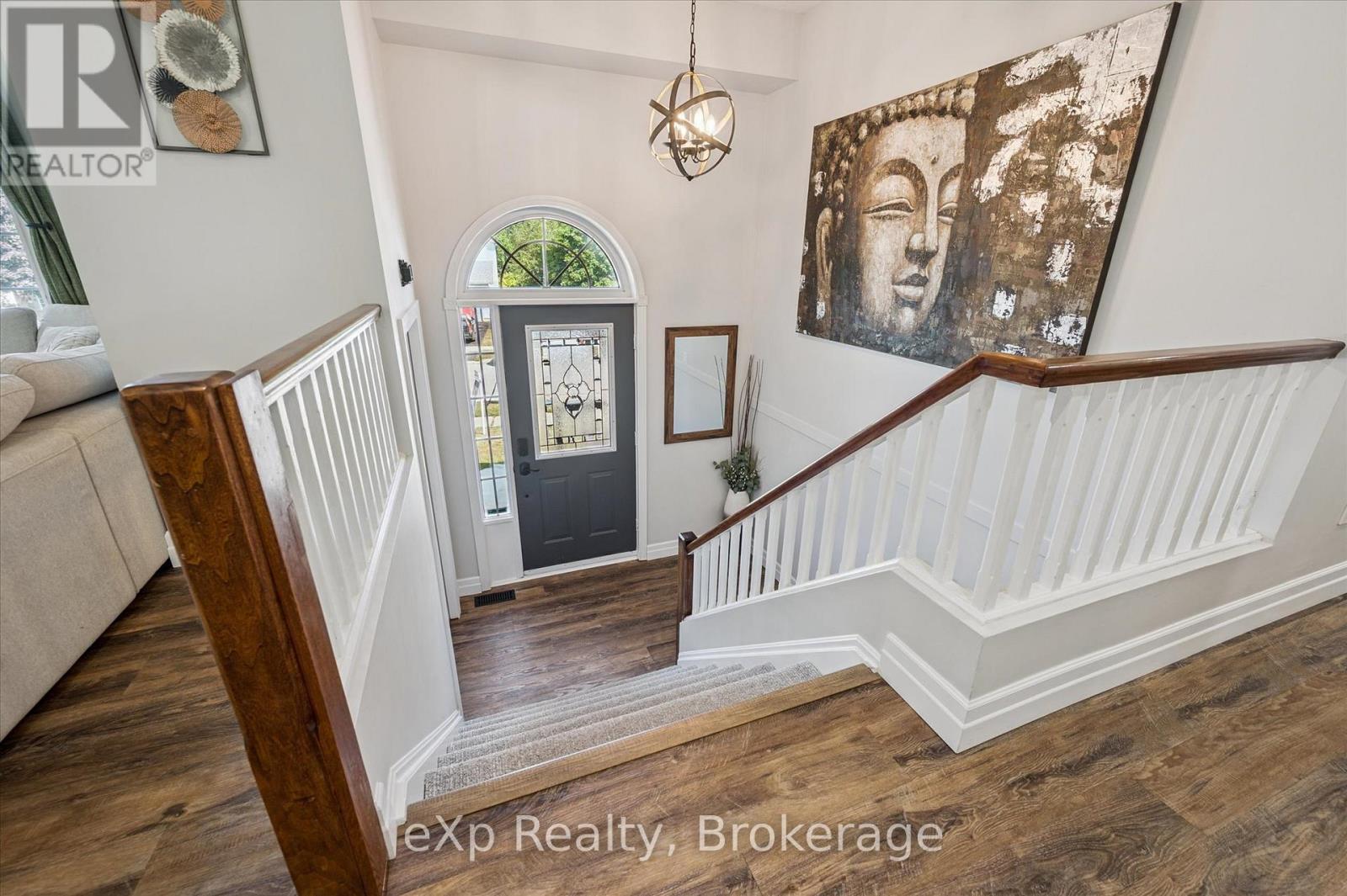 Photo 7 of 530 Watt Street, Centre Wellington ON