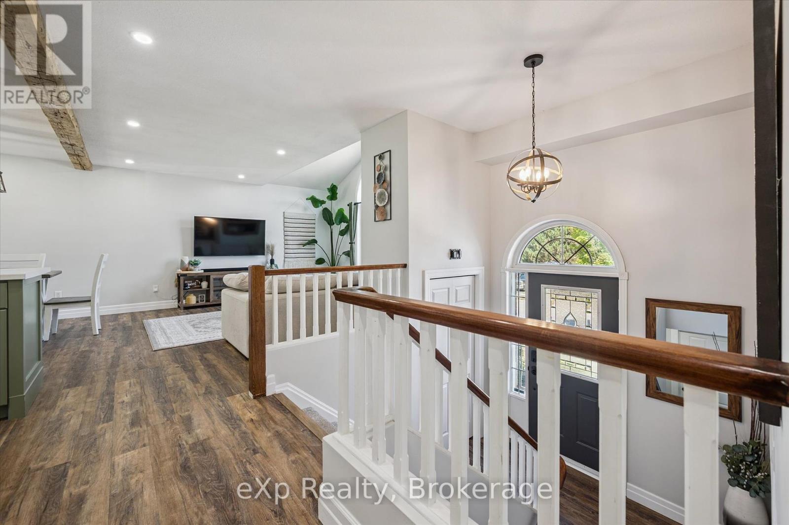 Photo 8 of 530 Watt Street, Centre Wellington ON